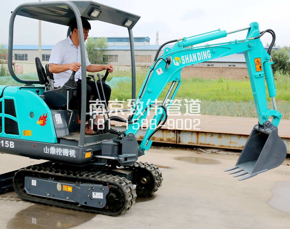 中国水泥厂小型挖机