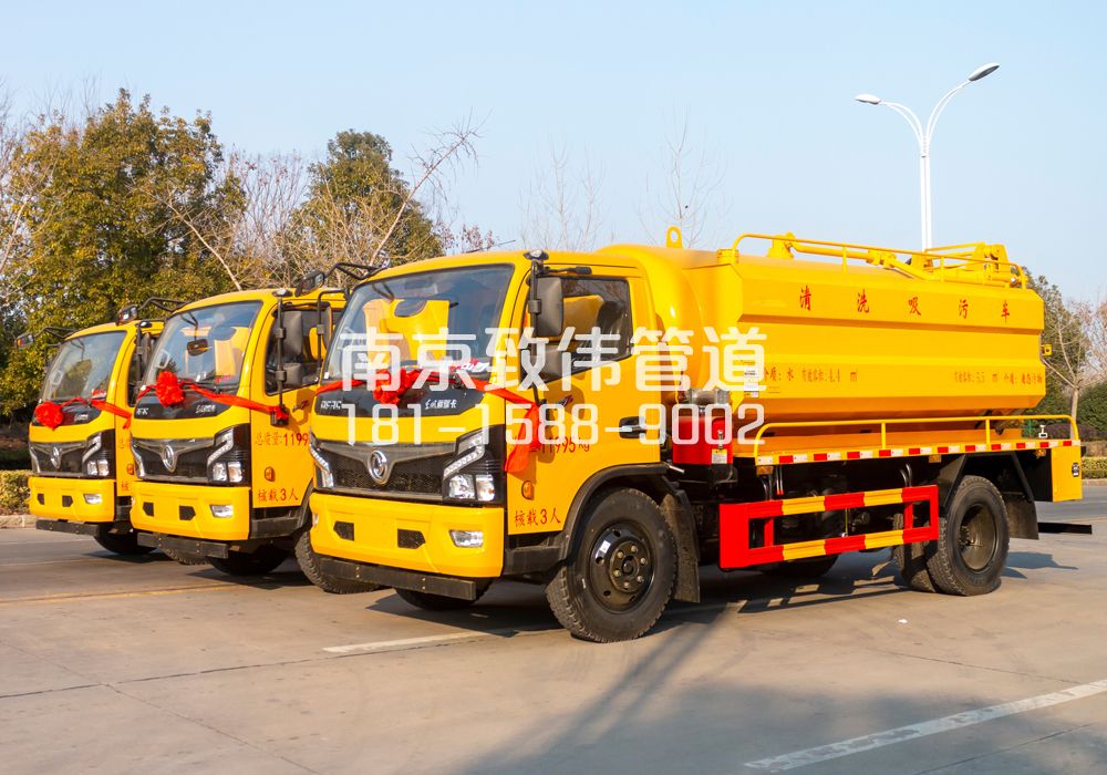 中国水泥厂多利卡吸污车